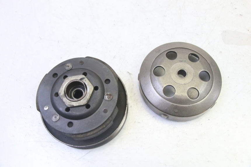 photo de EMBRAGUE GTS VICI 4T 50 (2020 - 2025)