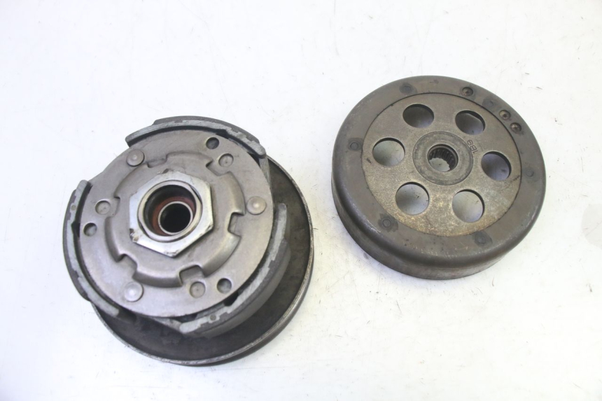 photo de EMBRAGUE YAMAHA X-MAX XMAX 125 (2010 - 2014)