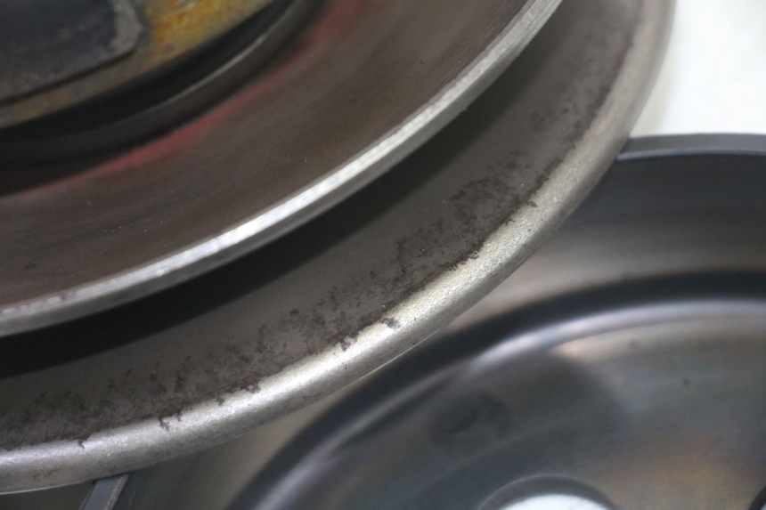 photo de EMBRAGUE YAMAHA X-MAX XMAX 125 (2010 - 2014) - Detalles de los puntos de fijación