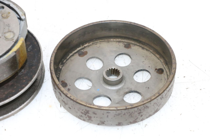 photo de EMBRAGUE YAMAHA XMAX X-MAX 125 (2006 - 2009) - Otra perspectiva