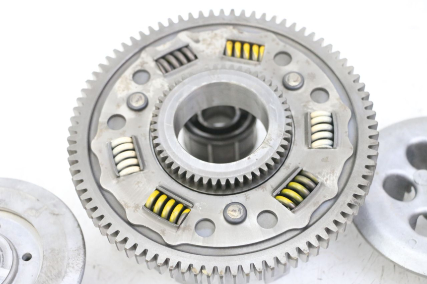 photo de EMBRAGUE YAMAHA FZS FAZER 600 (2001 - 2003)