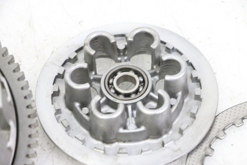 photo de EMBRAGUE YAMAHA FZS FAZER 600 (2001 - 2003)