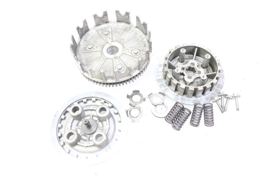 photo de EMBRAGUE YAMAHA SR 125 (1982 - 2003)