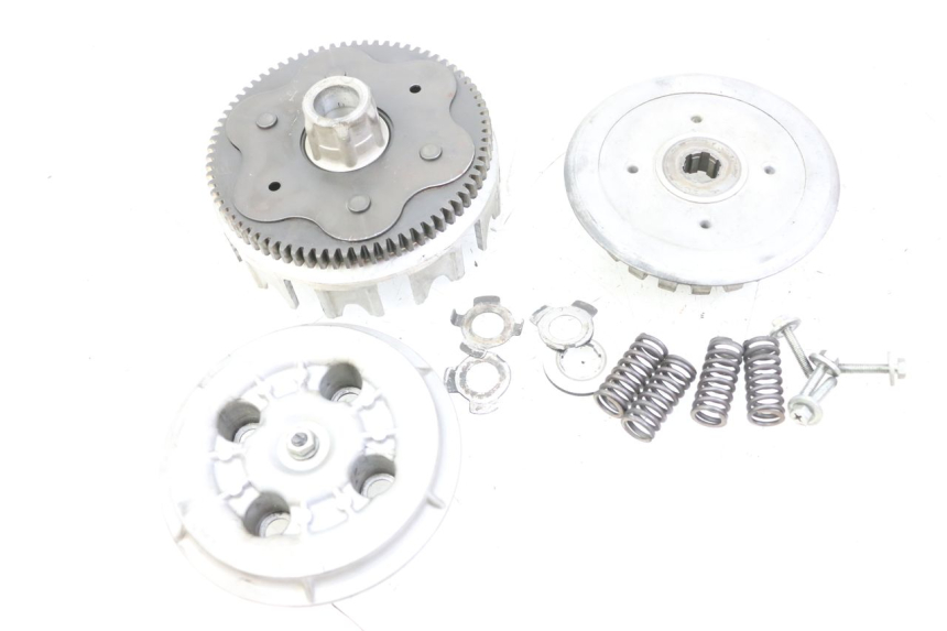 photo de EMBRAGUE YAMAHA SR 125 (1982 - 2003)
