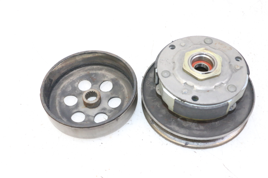 photo de EMBRAGUE YAMAHA YP MAJESTY 125 (2002 - 2006)