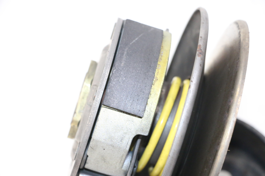 photo de EMBRAGUE YAMAHA YP MAJESTY 125 (2002 - 2006)