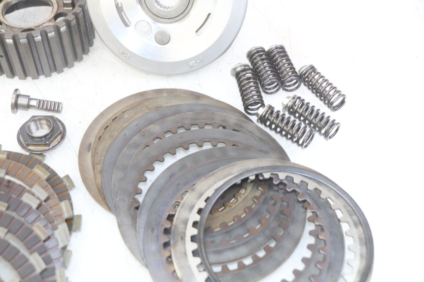 photo de EMBRAGUE YAMAHA YZF R1 1000 (2007 - 2008)