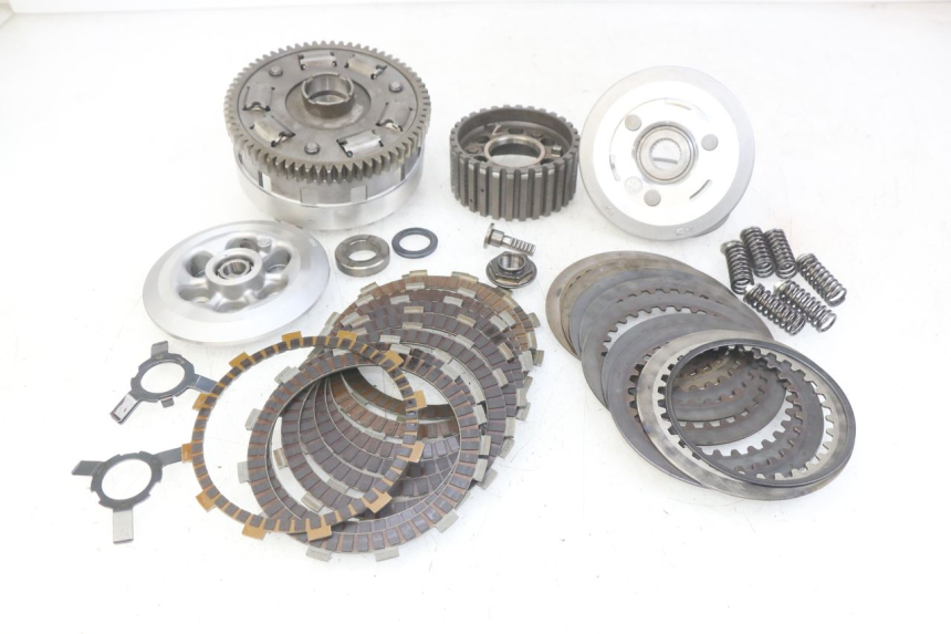 photo de EMBRAGUE YAMAHA YZF R1 1000 (2007 - 2008)