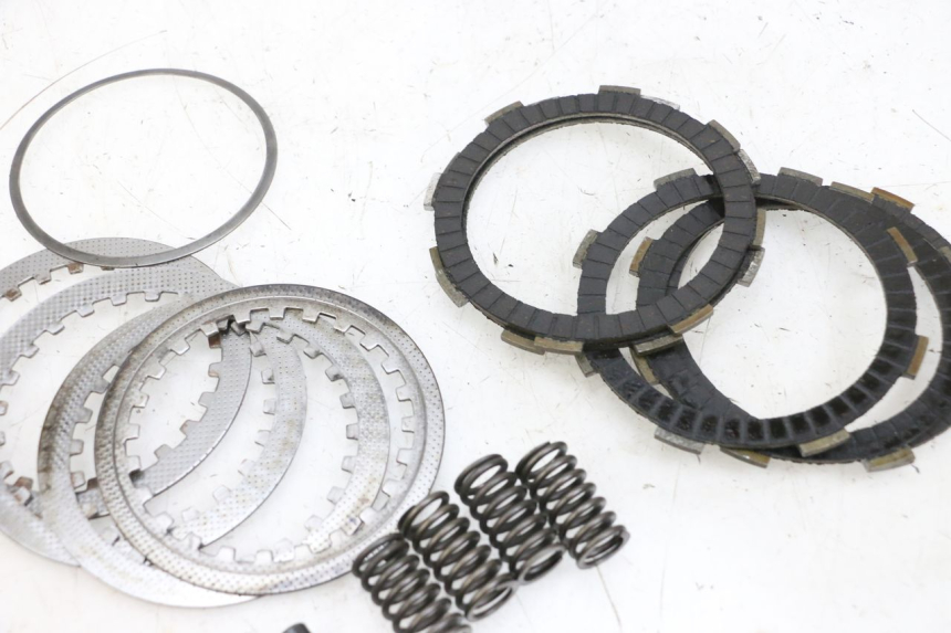 photo de EMBRAGUE KYMCO ZING 125 (1997 - 2003) - Zoom estado de uso