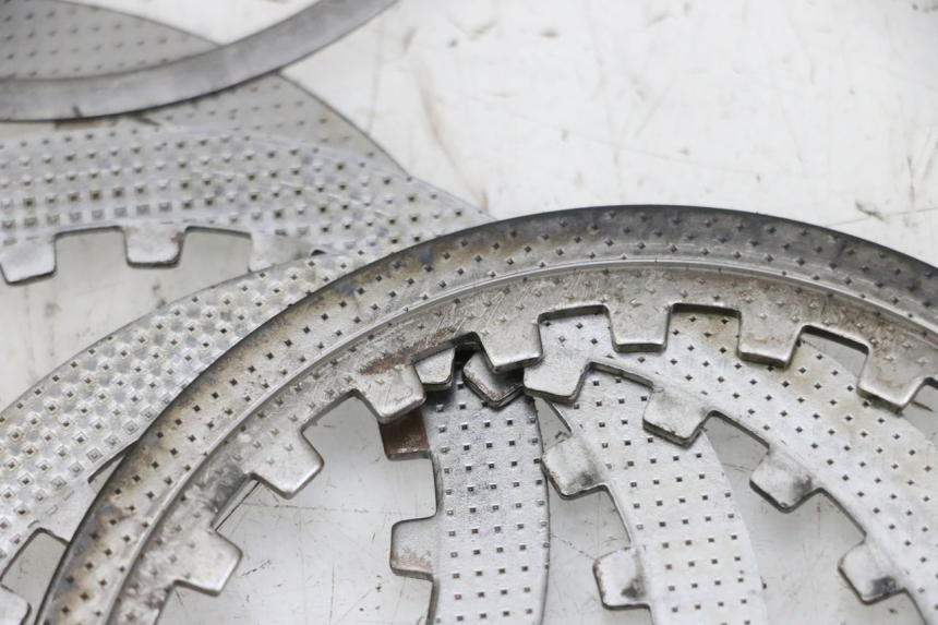 photo de EMBRAGUE KYMCO ZING 125 (1997 - 2003) - Otra perspectiva