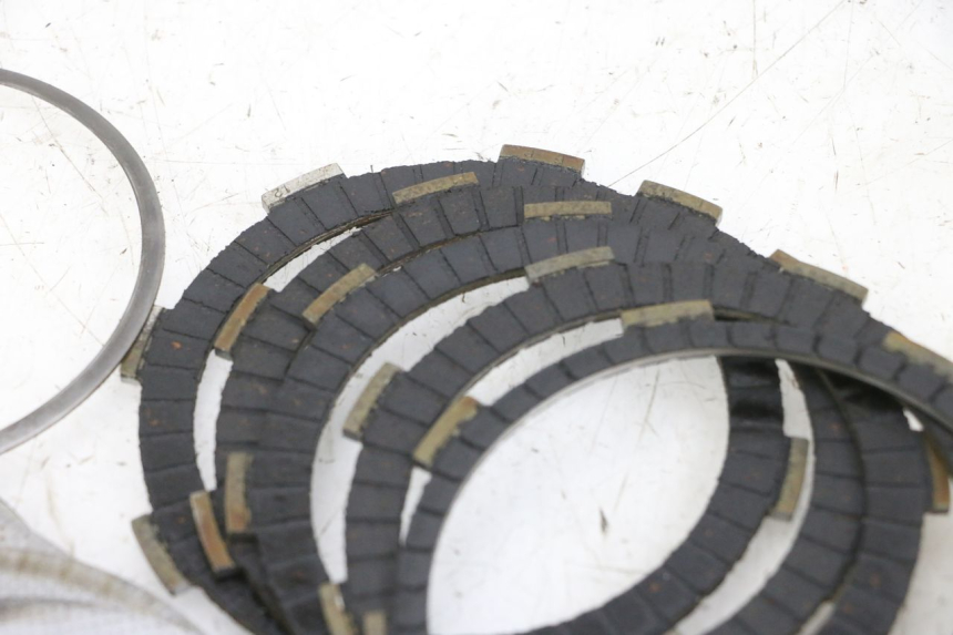 photo de EMBRAGUE KYMCO ZING 125 (1997 - 2003) - Detalles de los puntos de fijación