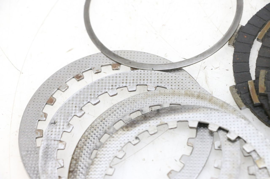 photo de EMBRAGUE KYMCO ZING 125 (1997 - 2003) - Estado de la superficie y material