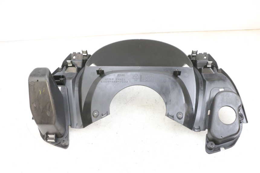 photo de CARENADO VELOCIMETRO SYM GTS EVO 125 (2009 - 2013) - Primer plano técnico