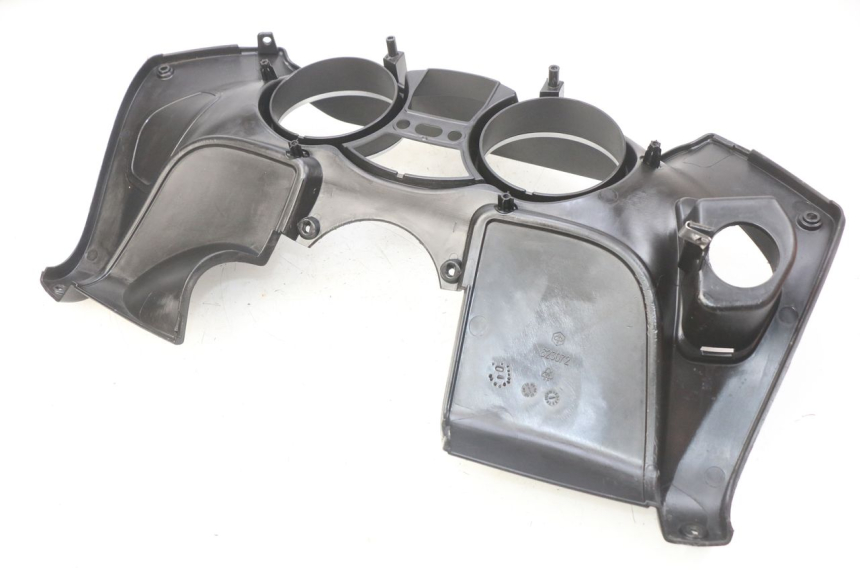 photo de ENTOURAGE CUENTA KILÓMETROS PIAGGIO MP3 500 (2011 - 2015)