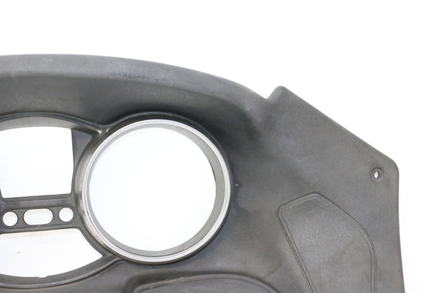 photo de ENTOURAGE CUENTA KILÓMETROS PIAGGIO MP3 500 (2011 - 2015)