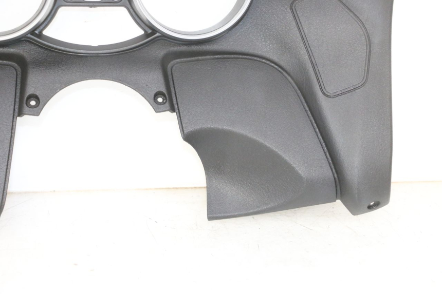 photo de CARENADO VELOCIMETRO PIAGGIO MP3 RL 250 (2007 - 2010) - Otra vista del artículo