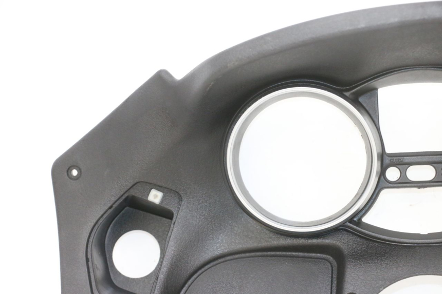 photo de CARENADO VELOCIMETRO PIAGGIO MP3 RL 250 (2007 - 2010) - Zoom sobre los componentes