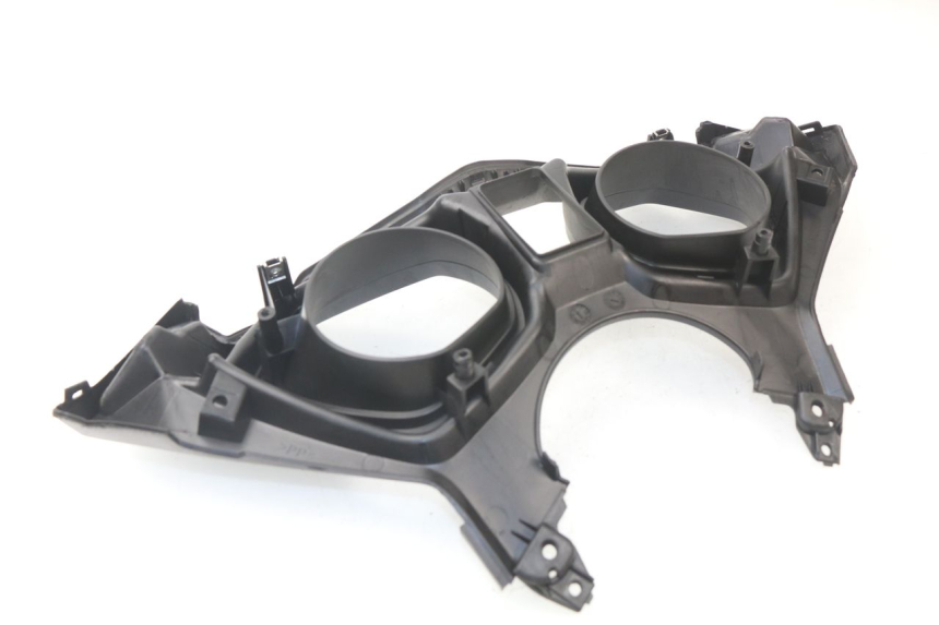 photo de CARENADO VELOCIMETRO YAMAHA XMAX X-MAX ABS 125 (2014 - 2016) - Primer plano técnico