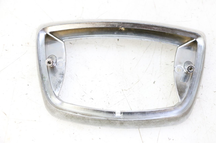 photo de CARENADO LUZ TRASERA PIAGGIO LXV 4T 50 (2009 - 2013)