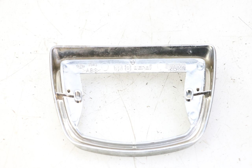 photo de CARENADO LUZ TRASERA PIAGGIO LXV 4T 50 (2009 - 2013)