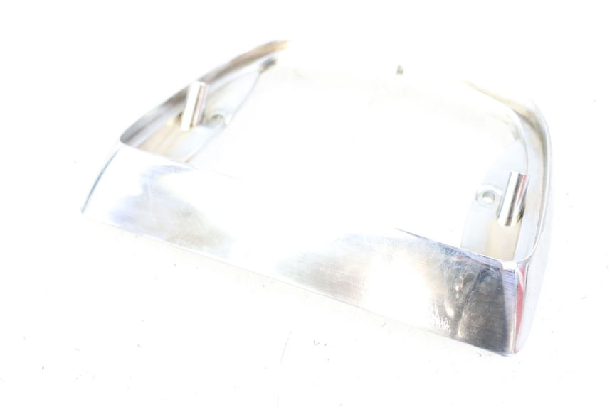 photo de MARCO DE LUZ TRASERA PIAGGIO VESPA LX 2T 50 (2005 - 2013)