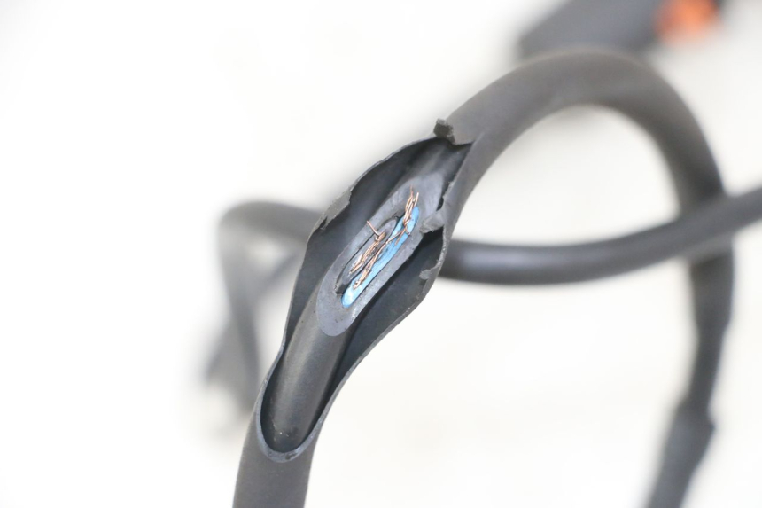 photo de REENVIO VELOCIMETRO PEUGEOT ELYSTAR 125 (2002 - 2007)