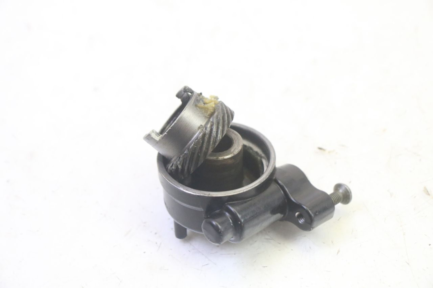 photo de ENTRENADOR DE CUENTAKILÓMETROS SYM FIDDLE 3 III 125 (2014 - 2020) - Primer plano técnico