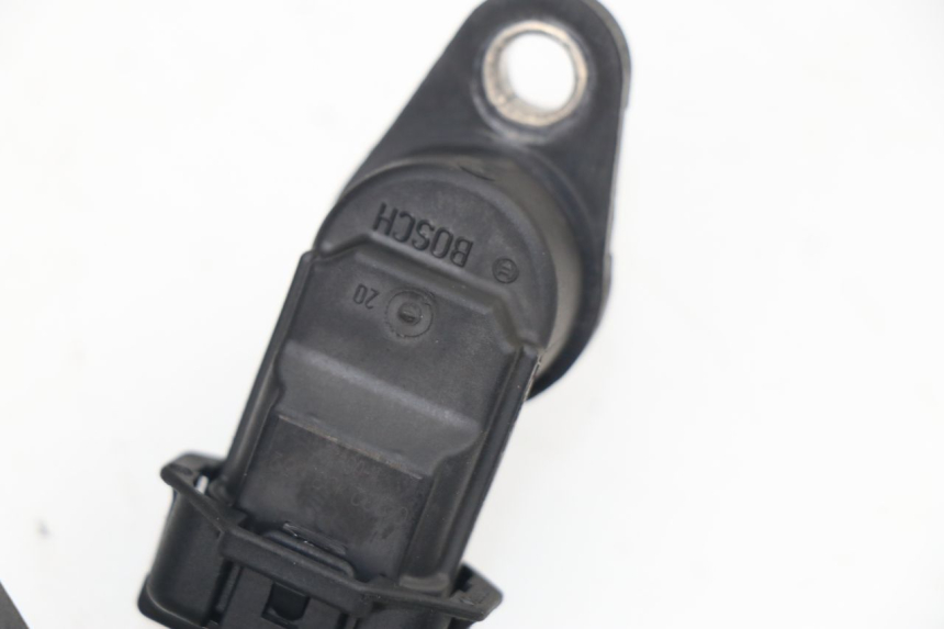 photo de TRANSMISOR DE VELOCÍMETRO GILERA GP 800 (2007 - 2013)