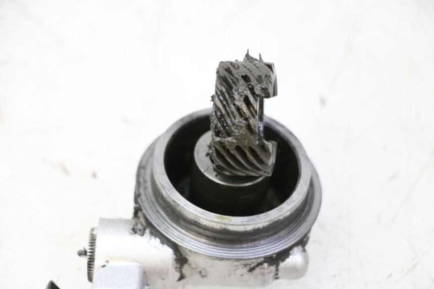 photo de ENTRENADOR DE CUENTAS DAELIM HISTORY 125 (2001 - 2002) - Detalle de la pieza