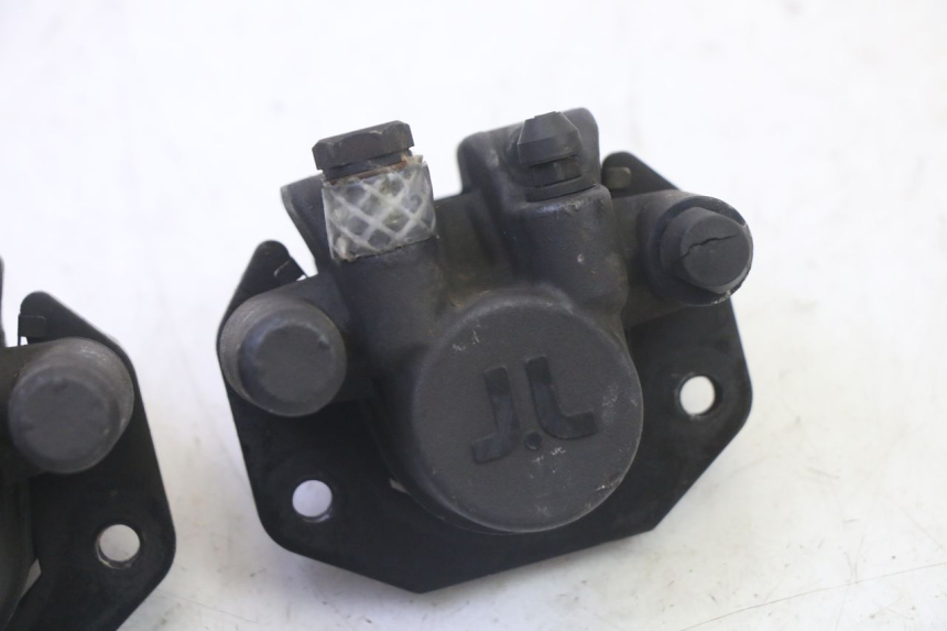 photo de PINZA FRENO TRASERA QUADRO 4 4D 350 (2015 - 2018)