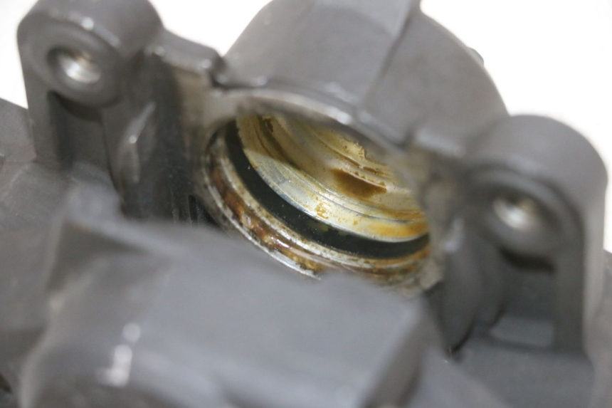 photo de PINZA FRENO TRASERA SUZUKI GSF N BANDIT 600 (1996 - 1999) - Otra perspectiva