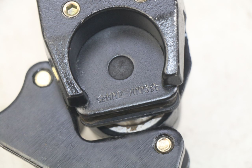 photo de PINZA DE FRENO TRASERA APOLLO RFZ 125