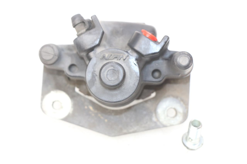 photo de PINZA DE FRENO TRASERA SUZUKI SIXTEEN 125 (2008 - 2010)