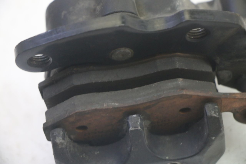 photo de PINZA DE FRENO TRASERA PIAGGIO XEVO - X EVO 125 (2007 - 2017) - Detalles de los puntos de fijación