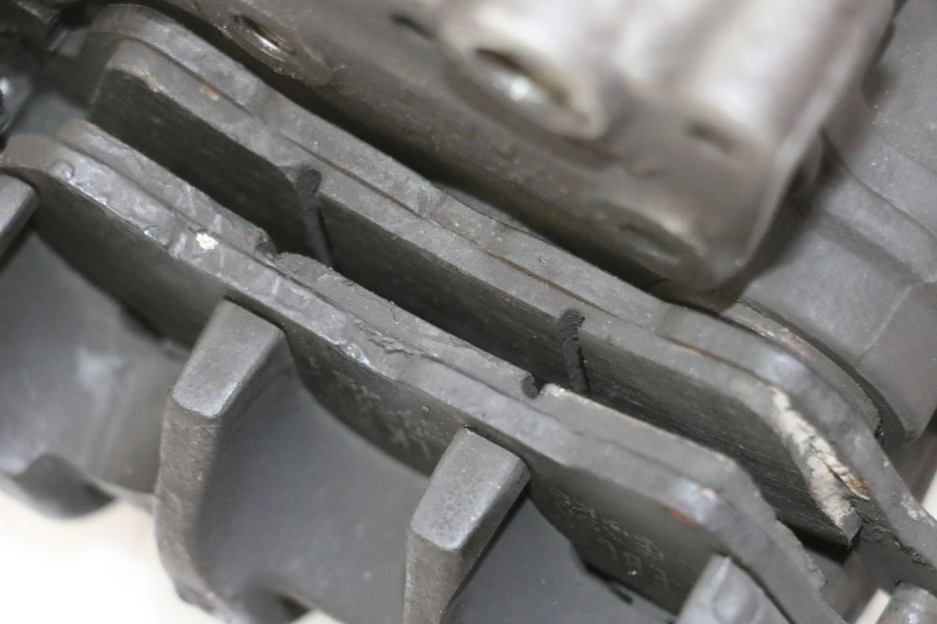 photo de PINZA DE FRENO DELANTERO HONDA FES S-WING SWING ABS 125 (2007 - 2015)