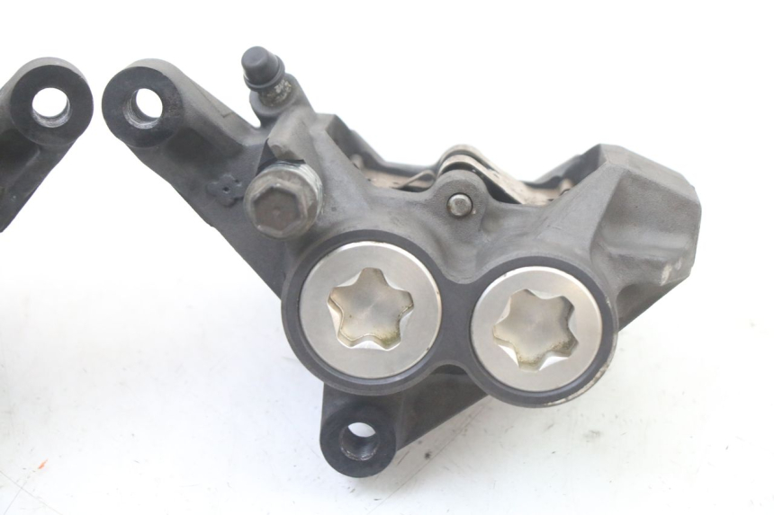 photo de PINZA FRENO DELANTERA YAMAHA FZ6 FAZER S2 600 (2007 - 2011)