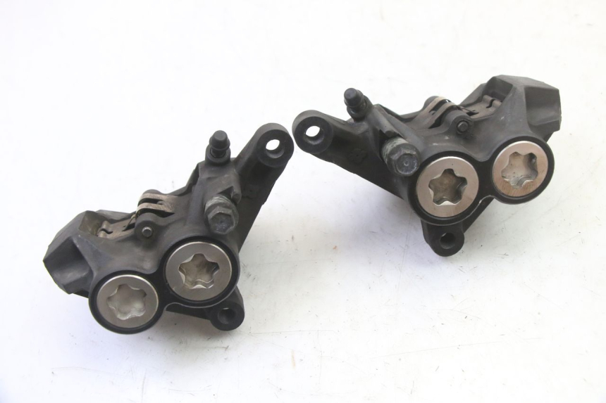 photo de PINZA FRENO DELANTERA YAMAHA FZ6 FAZER S2 600 (2007 - 2011)