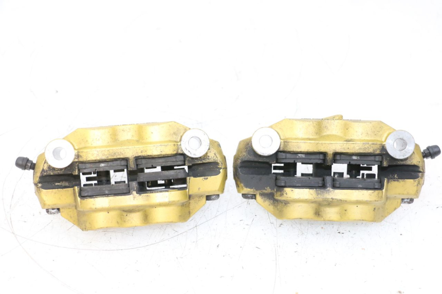 photo de PINZA FRENO DELANTERA SUZUKI GSXR GSX-R 1000 (2003 - 2004) - Primer plano técnico