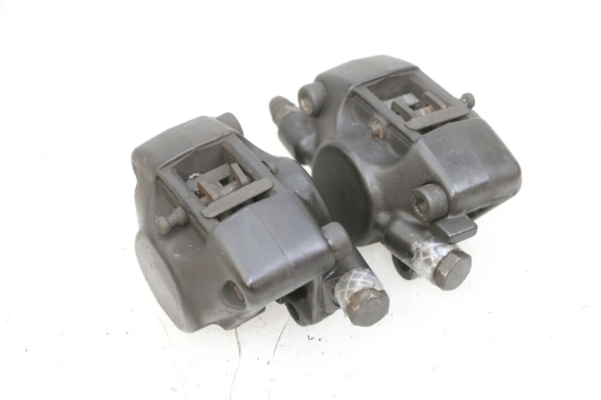 photo de PINZA FRENO DELANTERA PIAGGIO MP3 RL 250 (2007 - 2010) - Detalles de los puntos de fijación