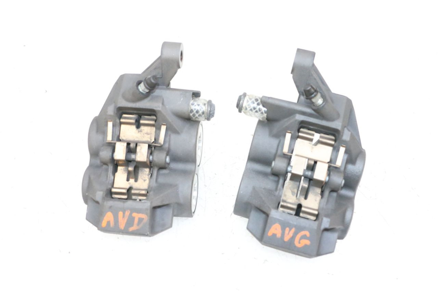 photo de PINZA FRENO DELANTERA YAMAHA MT-07 MT07 ABS 700 (2018 - 2020) - Estado de la superficie y material