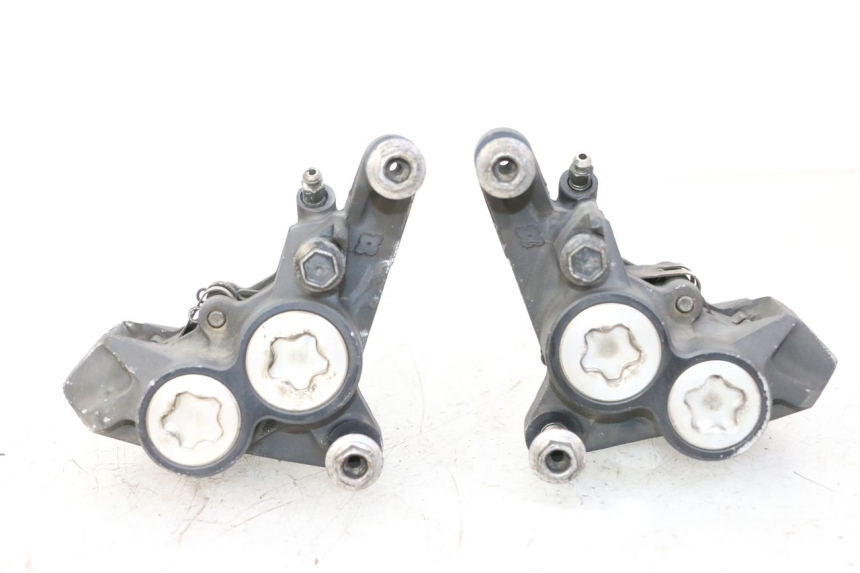 photo de PINZA DE FRENO DELANTERA YAMAHA TDM ABS 900 (2002 - 2014)