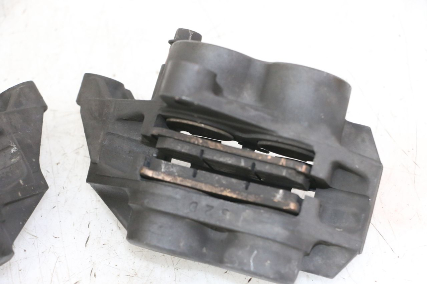 photo de PINZA DE FRENO DELANTERO YAMAHA FZS FAZER 600 (2001 - 2003)