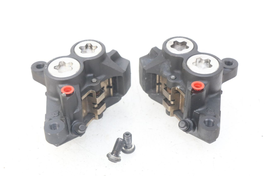 photo de PINZA FRENO DELANTERA YAMAHA XP T-MAX TMAX ABS 530 (2012 - 2015)