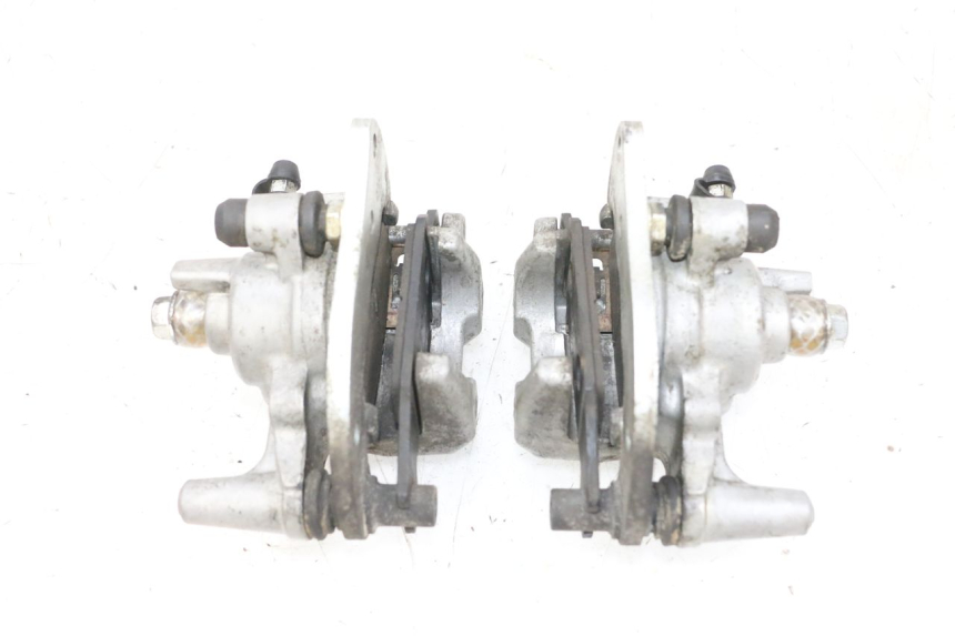 photo de PINZA FRENO DELANTERA YAMAHA YFM R RAPTOR 250 (2008 - 2014) - Primer plano técnico