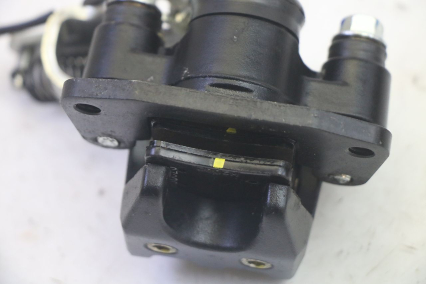 photo de PINZA FRENO ROLL LOCK PIAGGIO MP3 HPE 350 (2018 - 2020) - Estado de la superficie y material
