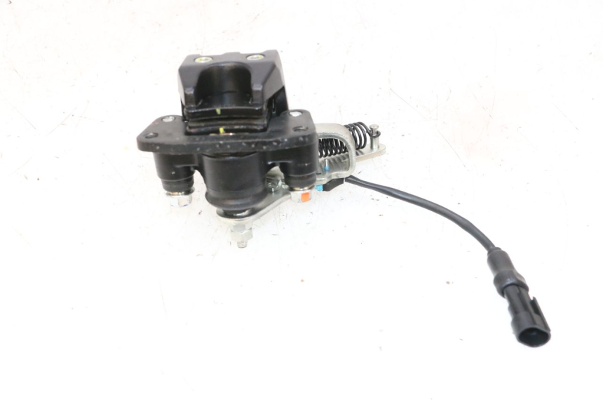 photo de PINZA FRENO ROLL LOCK PIAGGIO MP3 HPE 300 (2019 - 2026) - Primer plano técnico