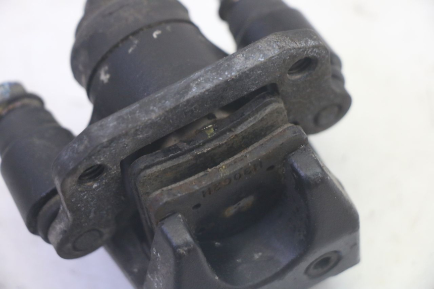 photo de PARKING PINZA FRENO PIAGGIO MP3 HPE 350 (2018 - 2020) - Detalles de los puntos de fijación