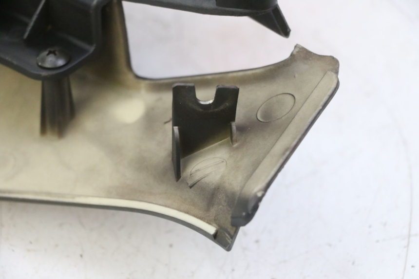 photo de CARENADO FRONTAL BAJO QUADRO 4 4D 350 (2015 - 2018)