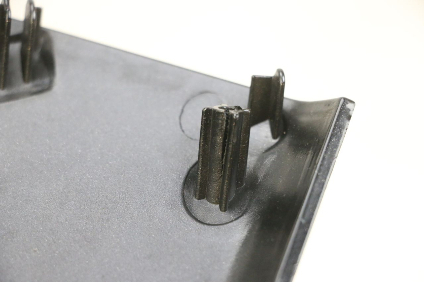 photo de FRENTE INFERIOR PIAGGIO MP3 LT 400 (2007 - 2012) - Detalle de la pieza