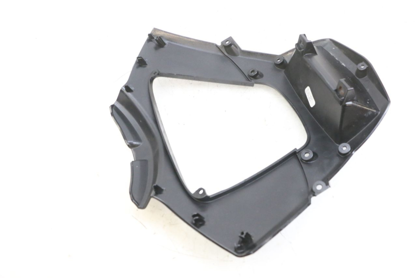 photo de FRENTE INFERIOR PIAGGIO MP3 LT 400 (2007 - 2012) - Primer plano técnico